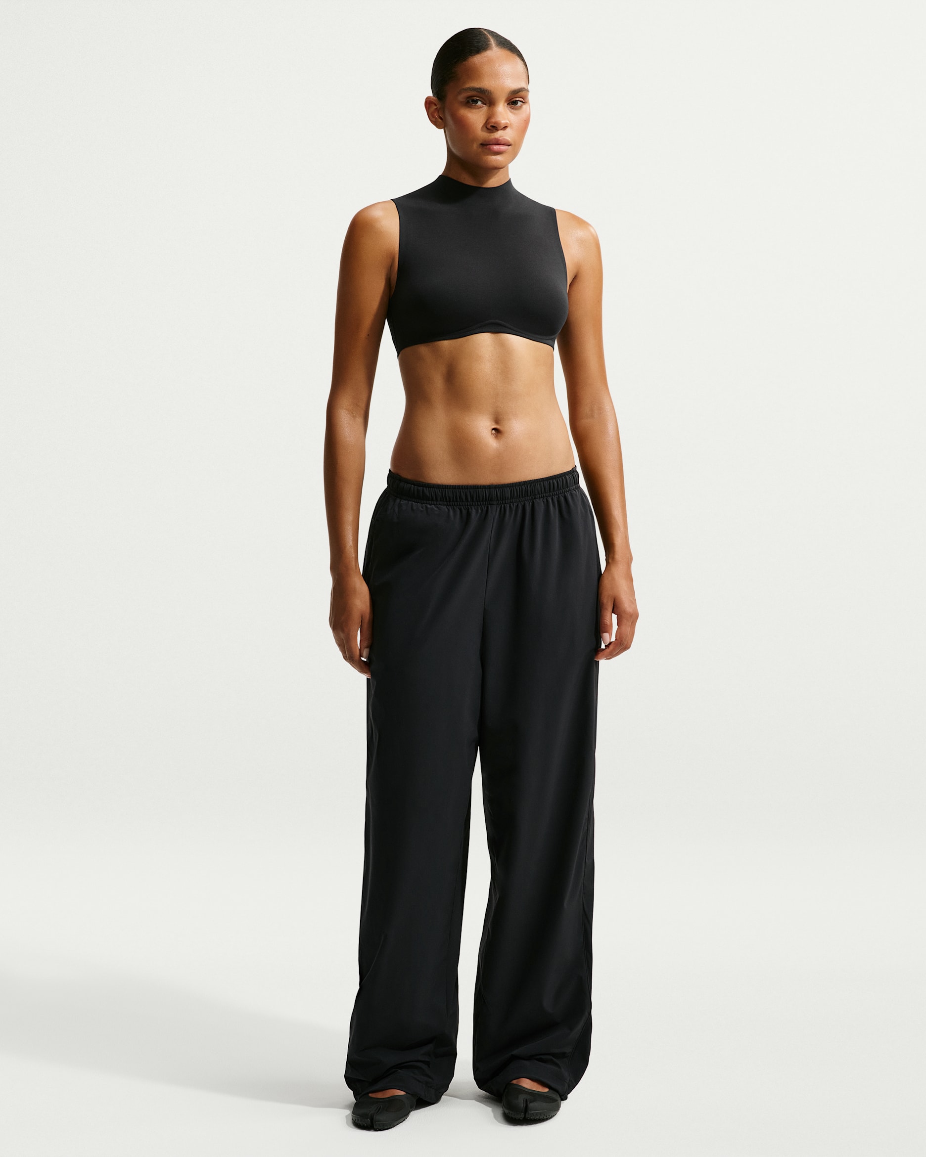 NikeSKIMS Stretch Nylon Women's Oversized Trousers. Nike SG